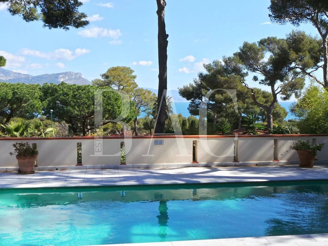 Villa a San Giovanni Capo Ferrato, Provenza-Alpi-Costa Azzurra, Francia 5 - 15622356