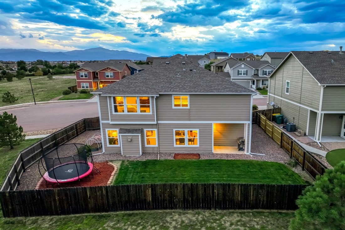 Casa en Colorado Springs, Colorado, Estados Unidos 3 - 18716595