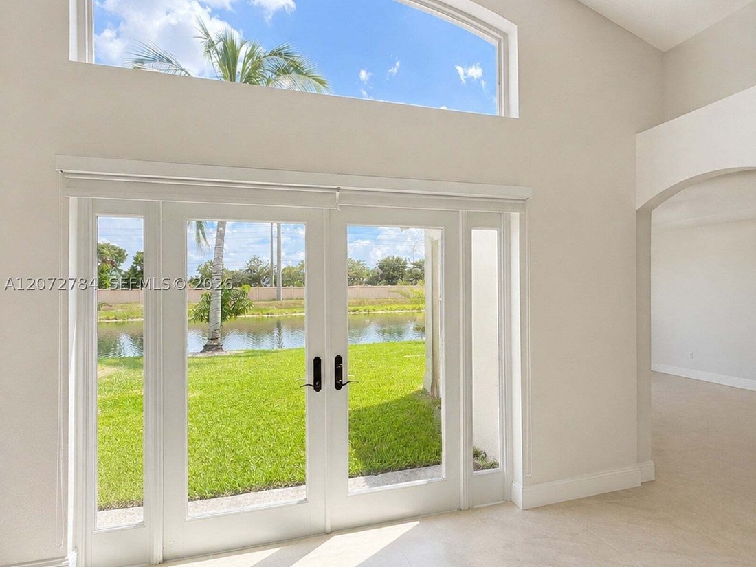 Maison à Miramar, Floride, États-Unis 3 - 18676866