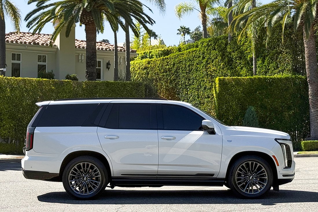 Suv in West Hollywood, CA, United States 4 - 18717169