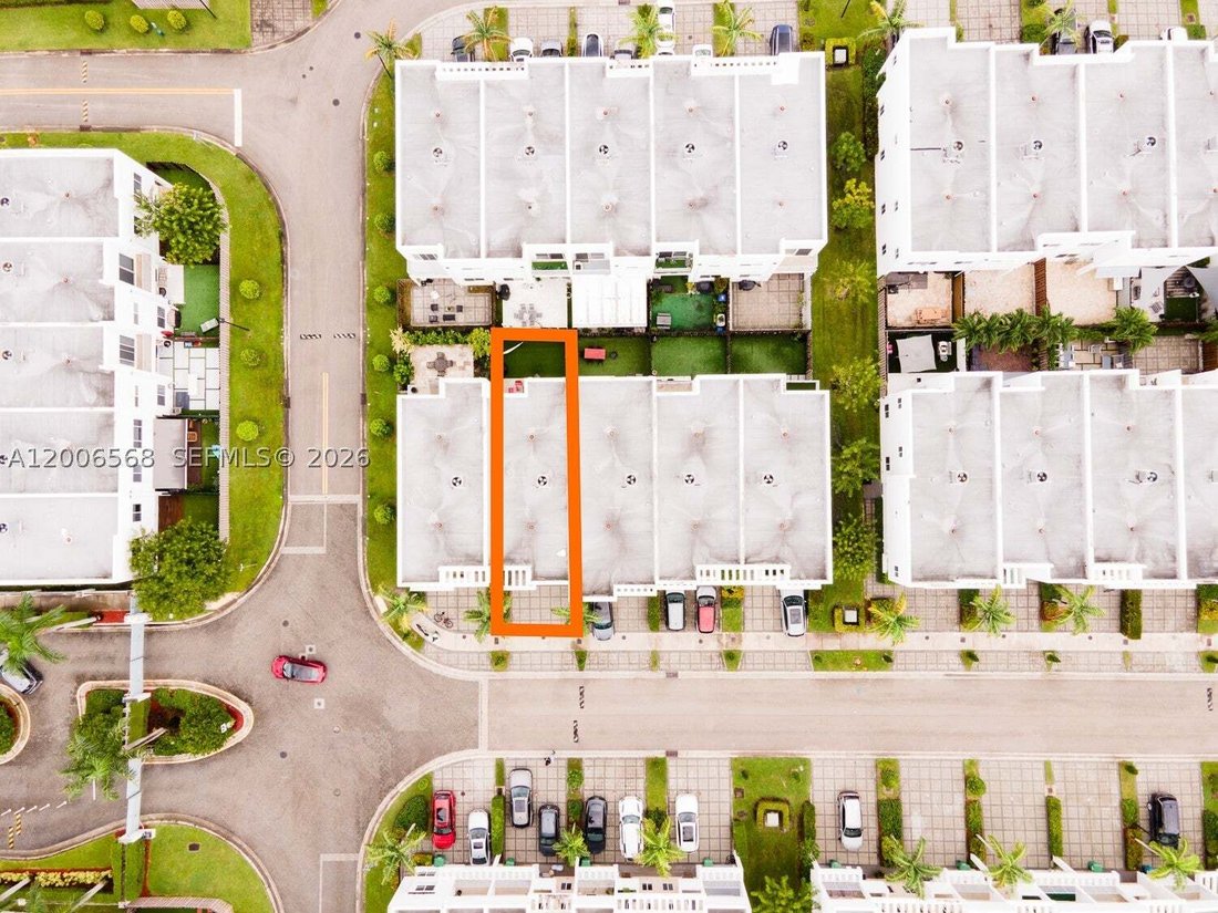 Townhouse en Doral, Florida, Estados Unidos 5 - 17752073