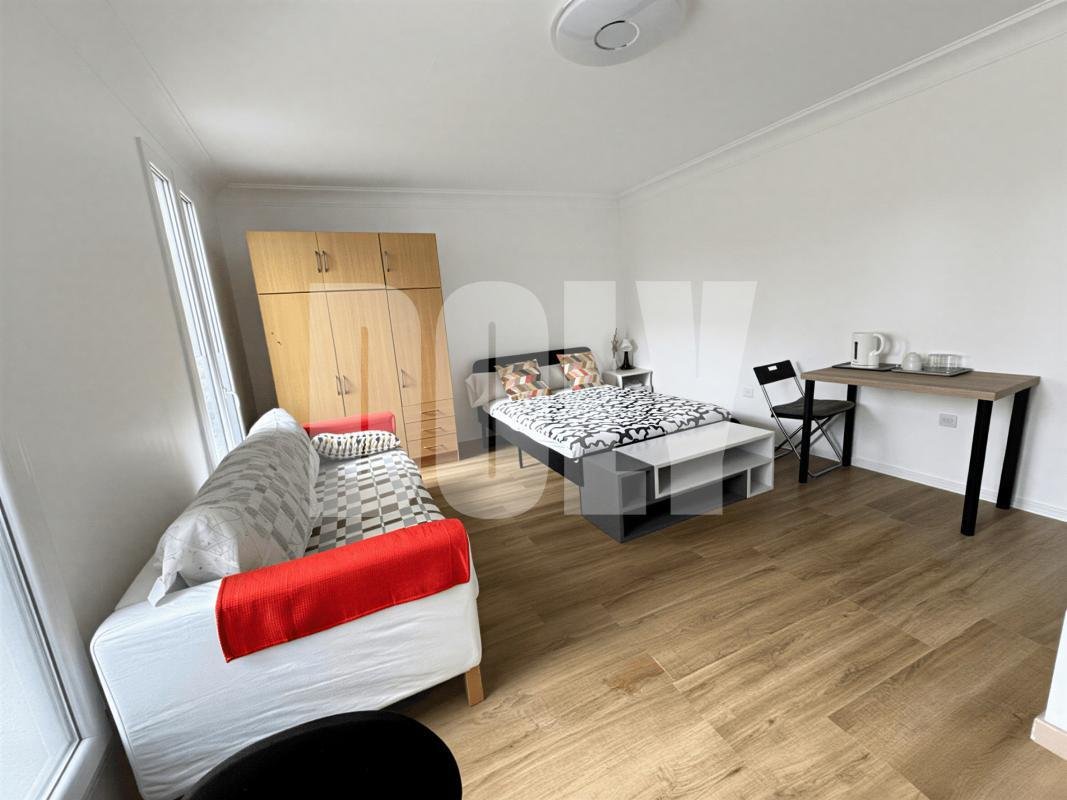 Apartment in Montsouris Dareau, Paris 14e Arrondissement, Paris 1 - 18716520