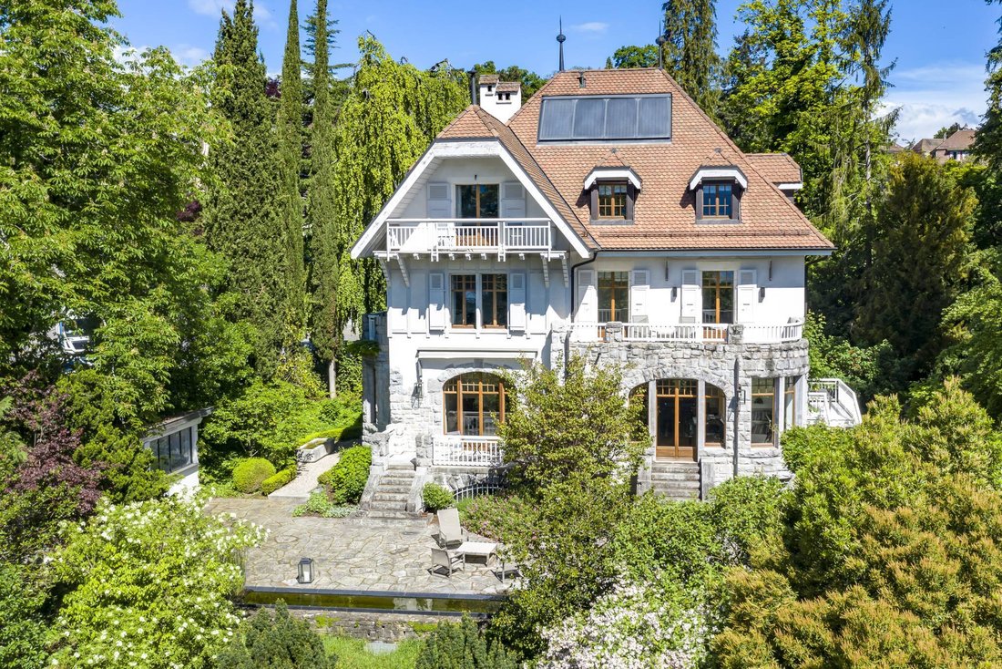 House in Lausanne, Vaud, Switzerland 1 - 18716456