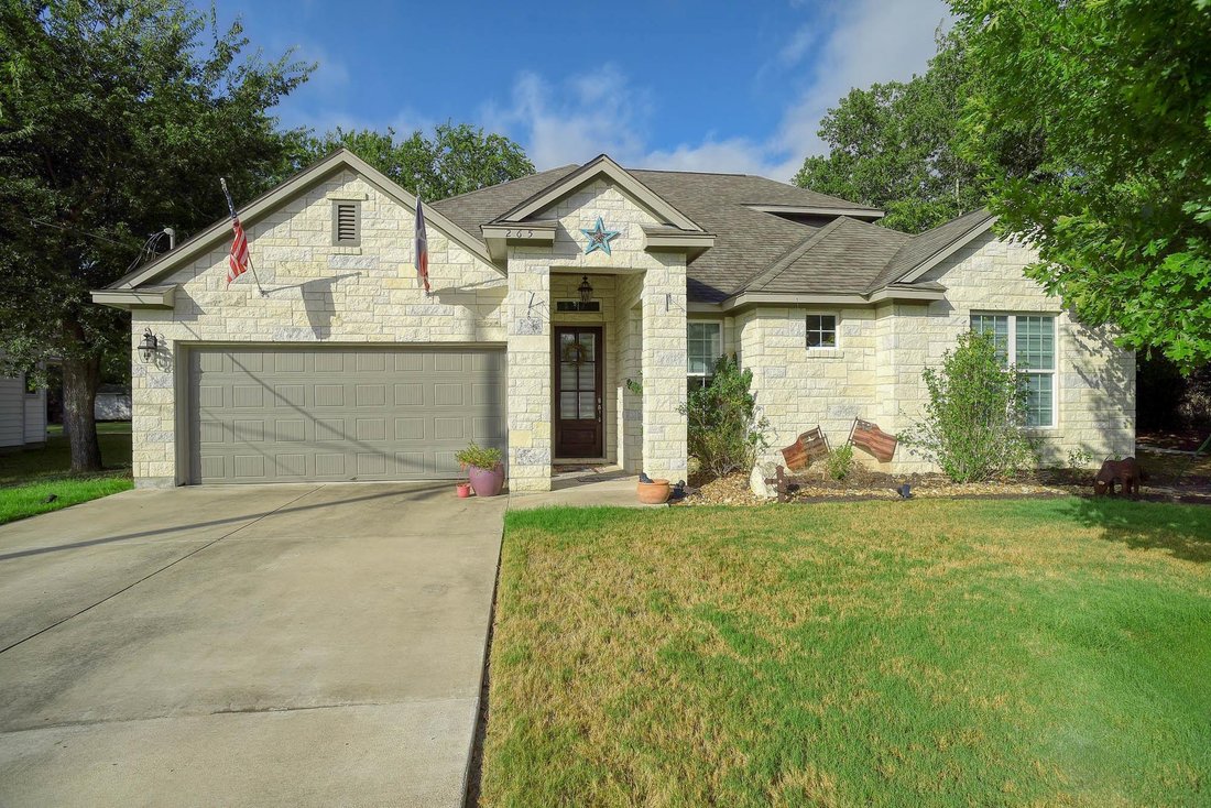 House in Bastrop, Texas, United States 2 - 18718467
