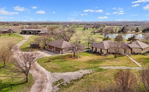 Casa a Krum, Texas, Stati Uniti 1