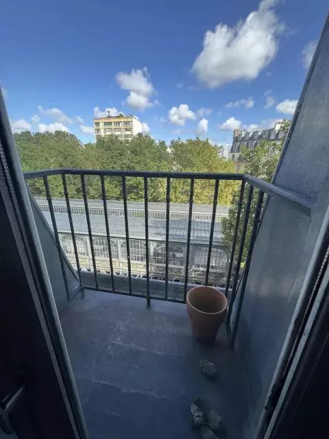 Apartment in Grange Aux Belles-Terrage, Paris 10e Arrondissement, Paris 2 - 18222733