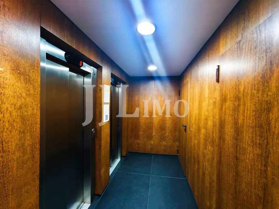 Apartamento en Campanha, Distrito de Oporto, Portugal 2 - 18716465
