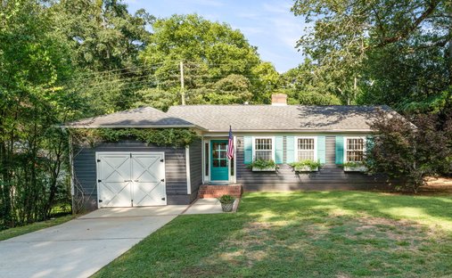 House in Mountain Brook, Alabama, United States 1