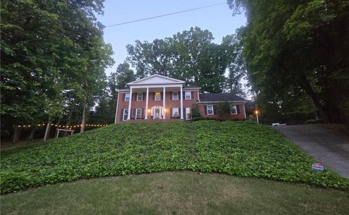 House in Dunwoody, Georgia, United States 1