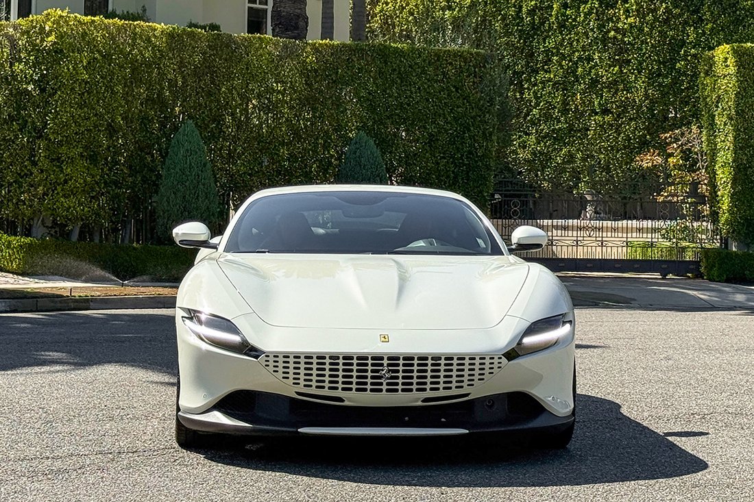 Coupe in West Hollywood, CA, United States 2 - 18716876