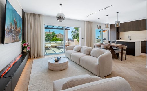 Penthouse en Playa Puerto Banús, Marbella, España 1