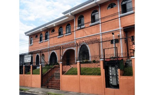 Haus in Cinco Esquinas, San José, Costa Rica 1