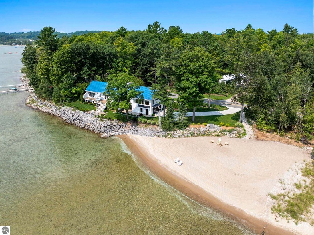 Casa en Suttons Bay, Míchigan, Estados Unidos 5 - 18718169