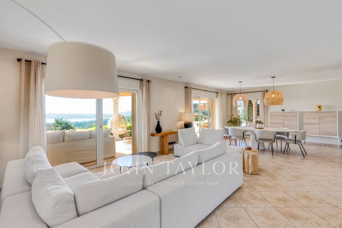 Villa in Grimaud, Provence-Alpes-Côte d'Azur, France 4 - 16321629