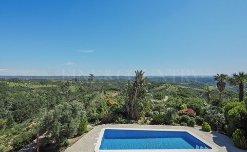 Villa in Monchique, Algarve, Portugal 1
