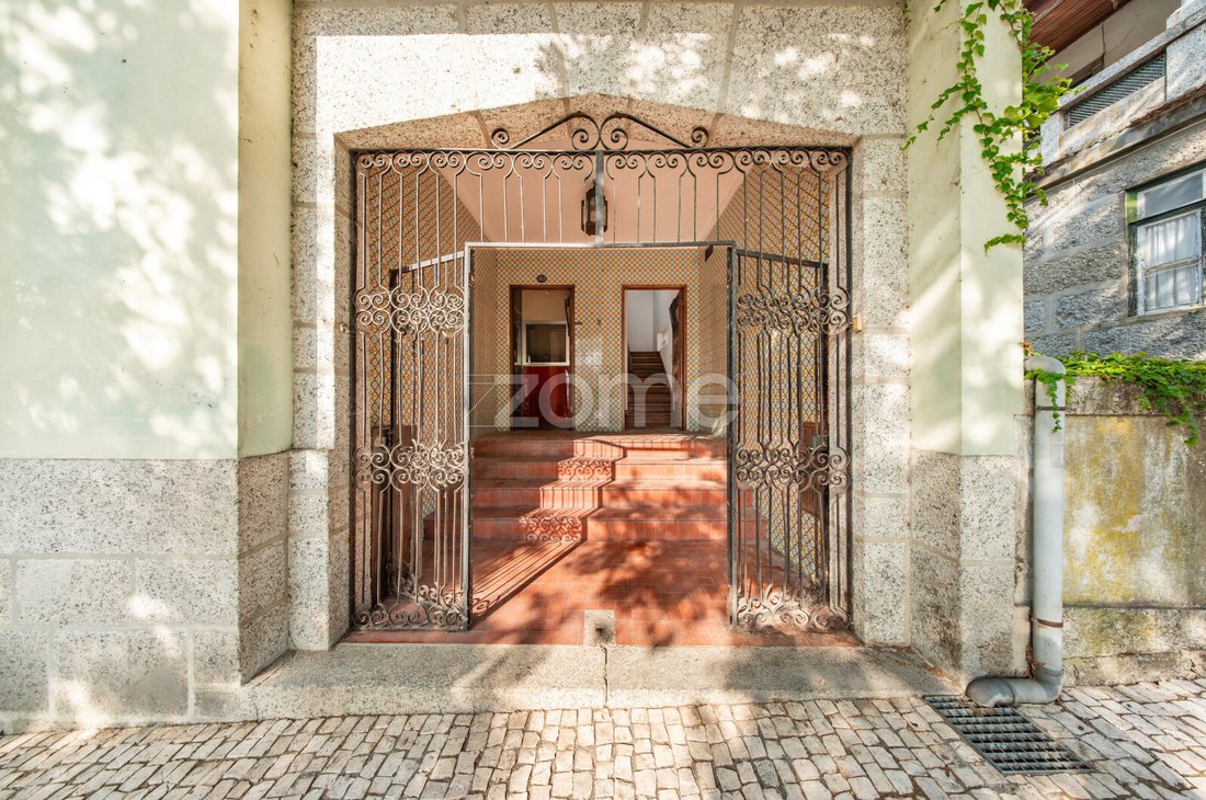Haus in Oliveira, Sao Paio e Sao Sebastiao, Braga, Portugal 1 - 18719809