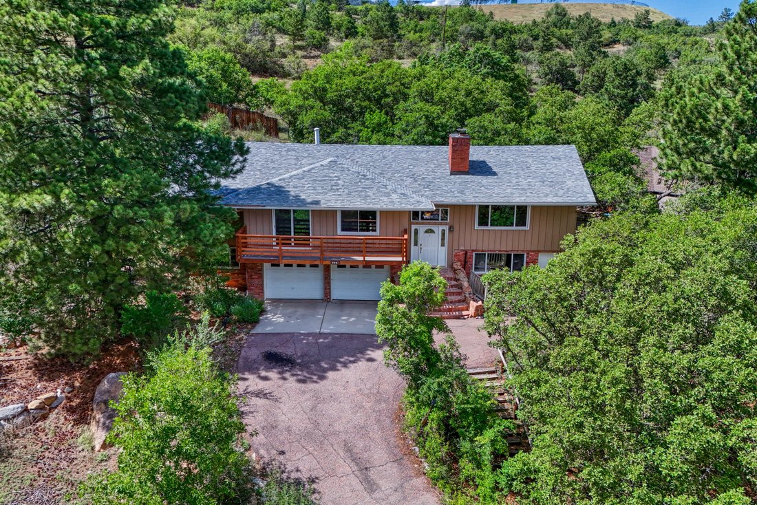 House in Colorado Springs, Colorado, United States 1 - 18717797