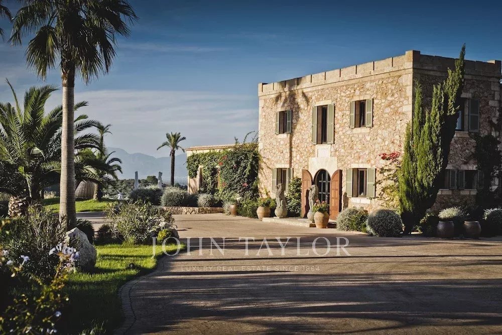 Villa in Algaida, Balearic Islands, Spain 1 - 14310391