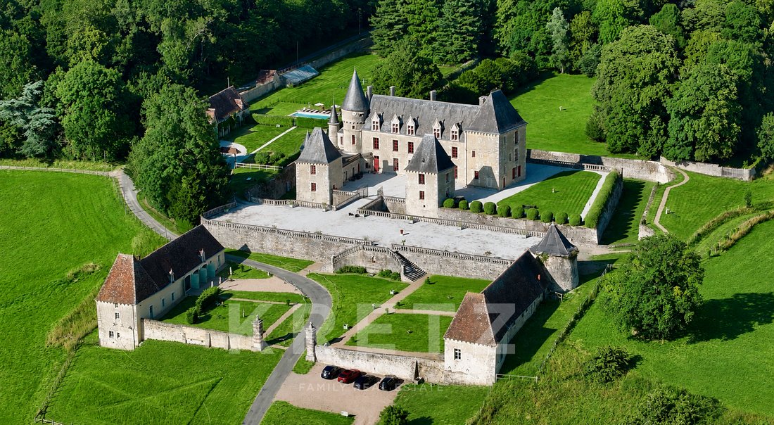 Castle in Réveillon, Normandy, France 1 - 17725607