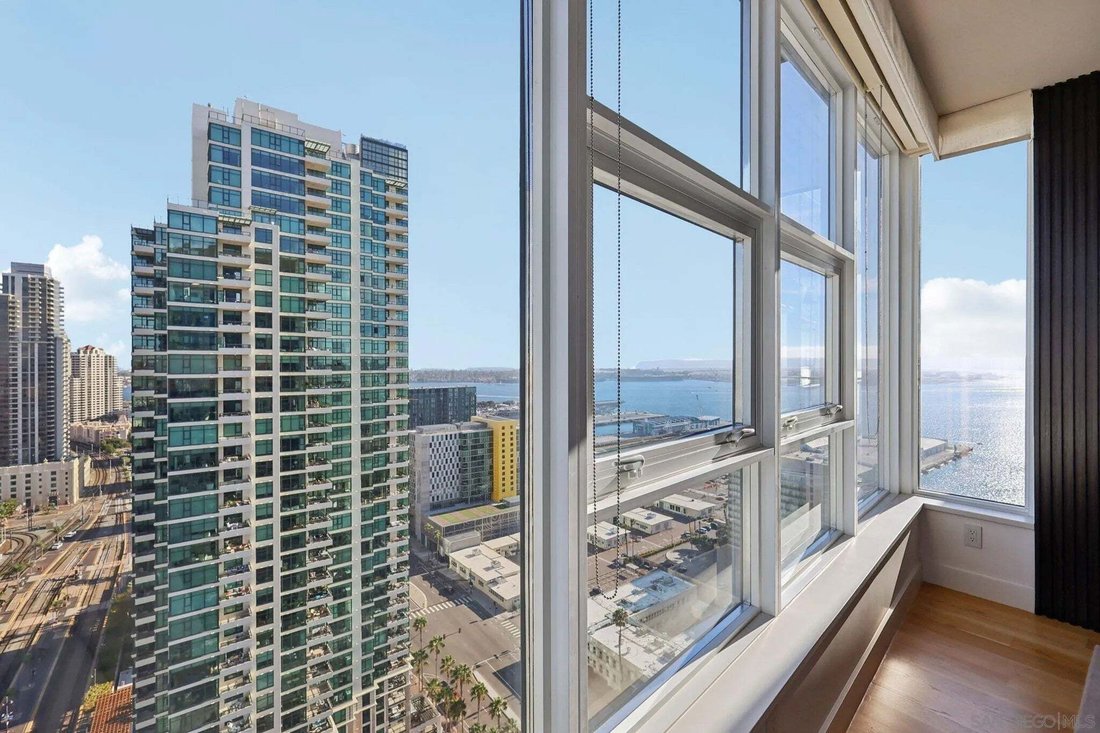 Condo in San Diego, California, United States 4 - 18719174