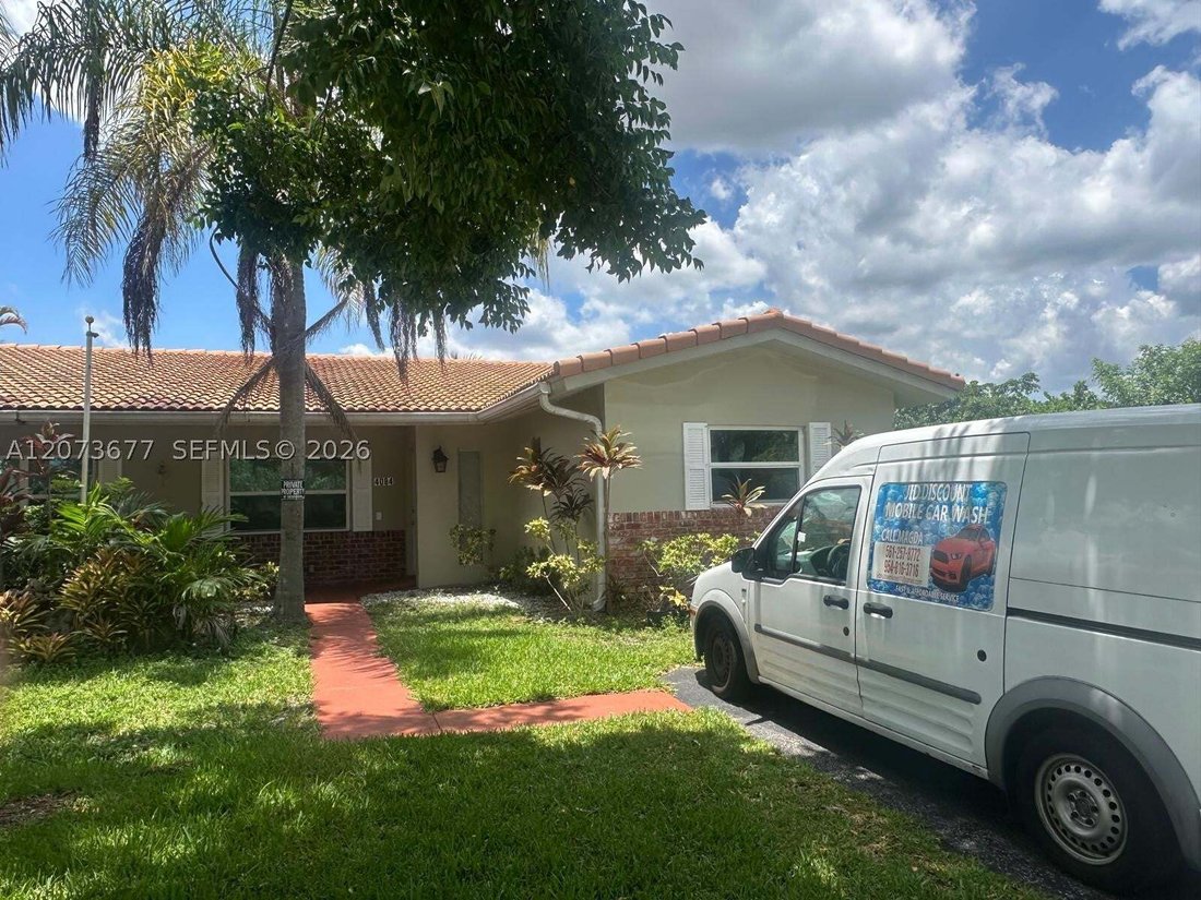 House in Coral Springs, Florida, United States 2 - 18719335