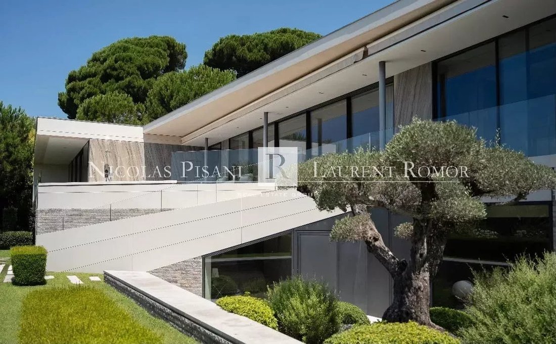 Villa à Antibes, Provence-Alpes-Côte d'Azur, France 2 - 18717062