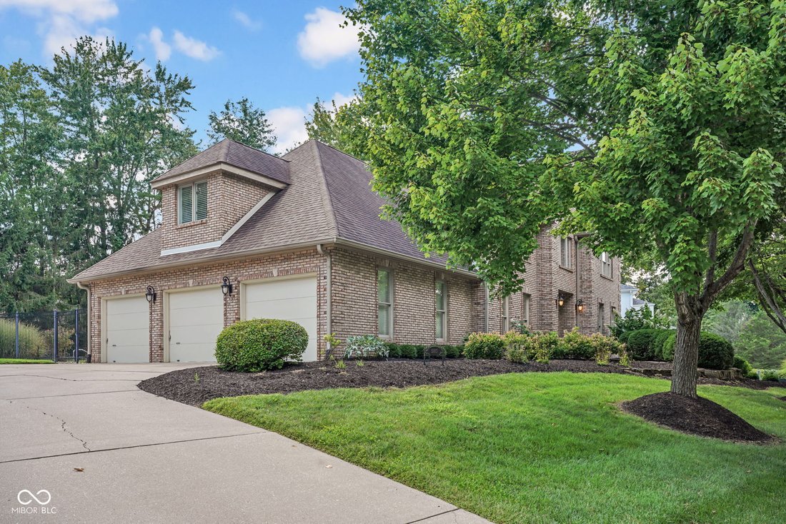 Haus in Columbus, Indiana, Vereinigte Staaten 3 - 18718205