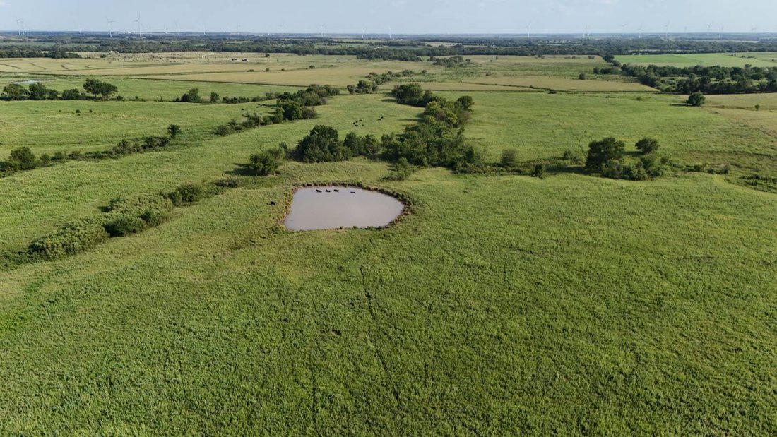 Land in Kincaid, Kansas, United States 4 - 18717966