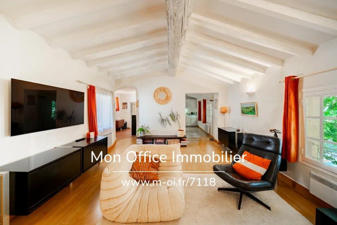 Appartement à Granettes-Jauberte-Sainte Anne, Aix-en-Provence, France 2 - 18716572