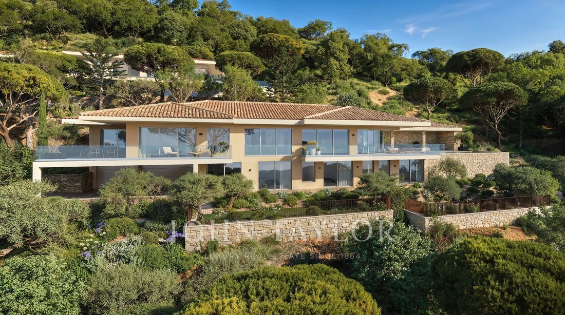 Villa à Grimaud, Provence-Alpes-Côte d'Azur, France 1 - 16538847
