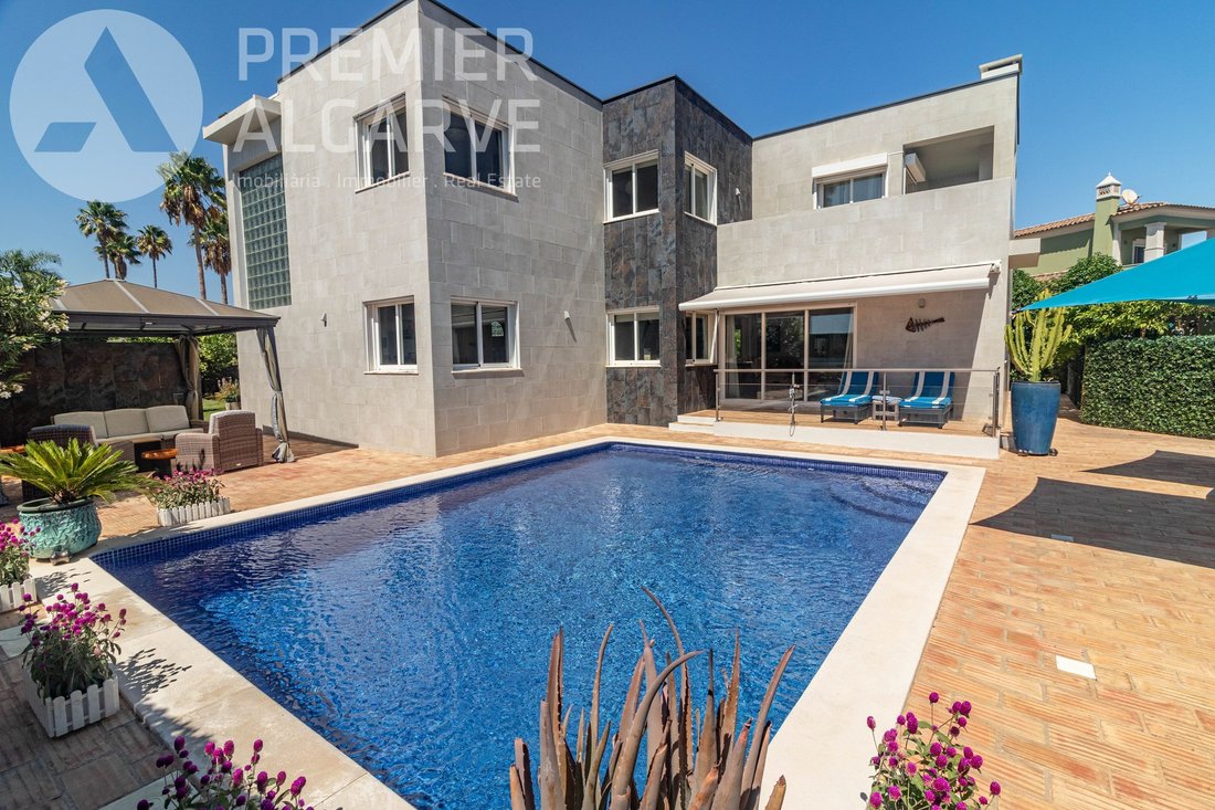 Villa in Almancil, Algarve, Portugal 1 - 18655318