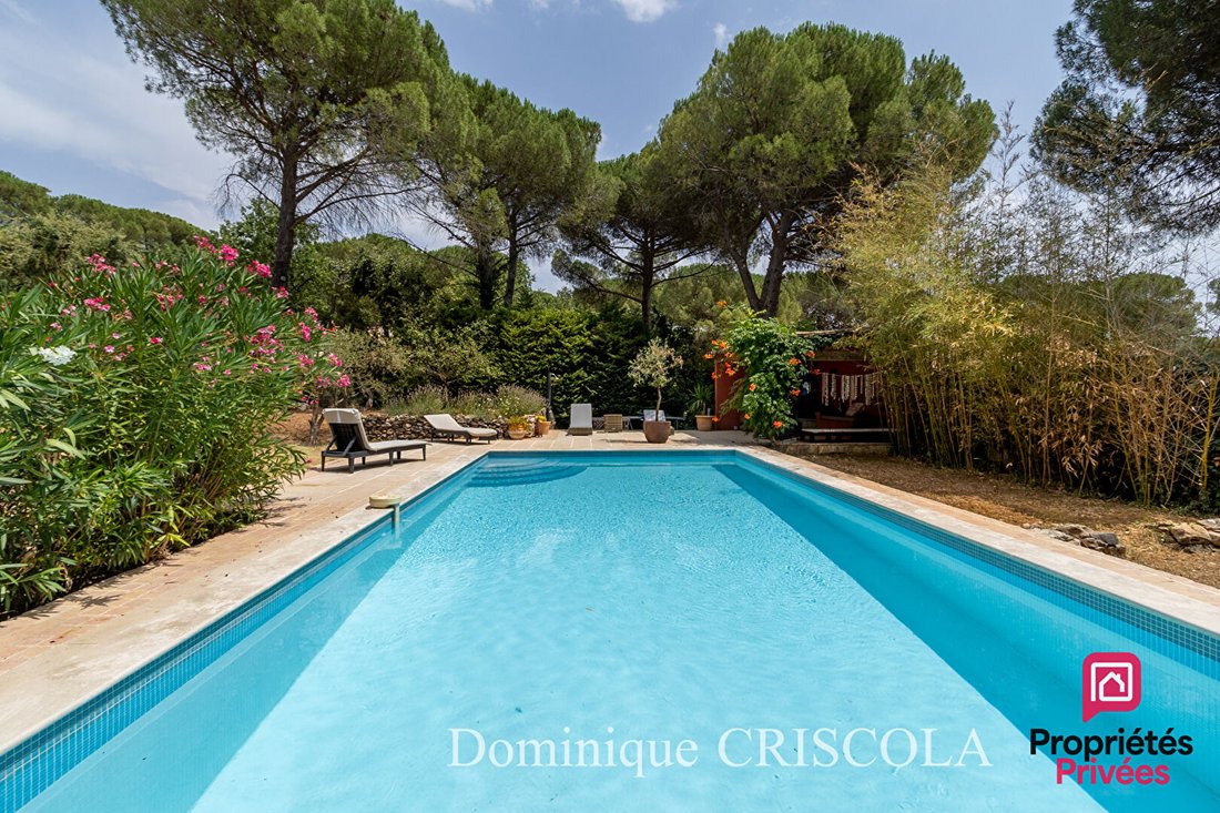 Villa a Camps-la-Source, Provenza-Alpi-Costa Azzurra, Francia 1 - 18707406