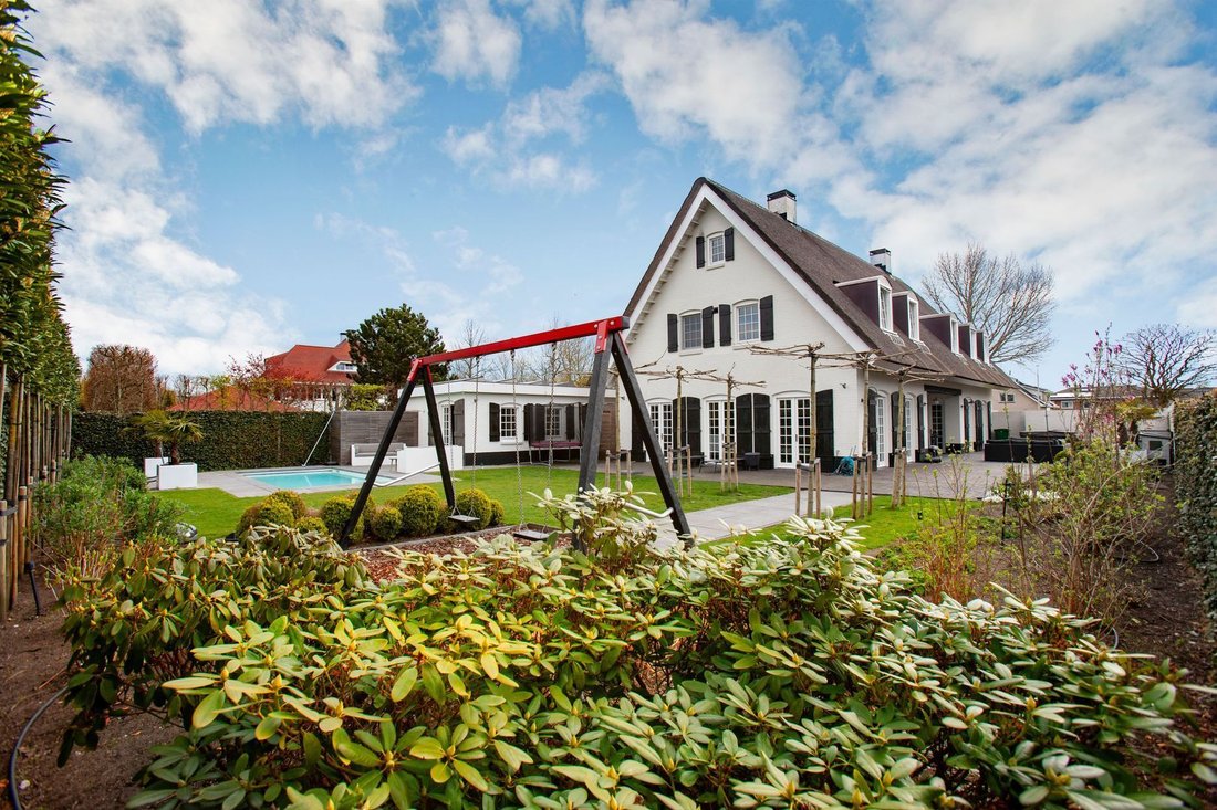 Villa in Amstelveen, North Holland, Netherlands 3 - 18716995
