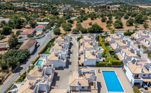Villa en Paderne, Algarve, Portugal 1