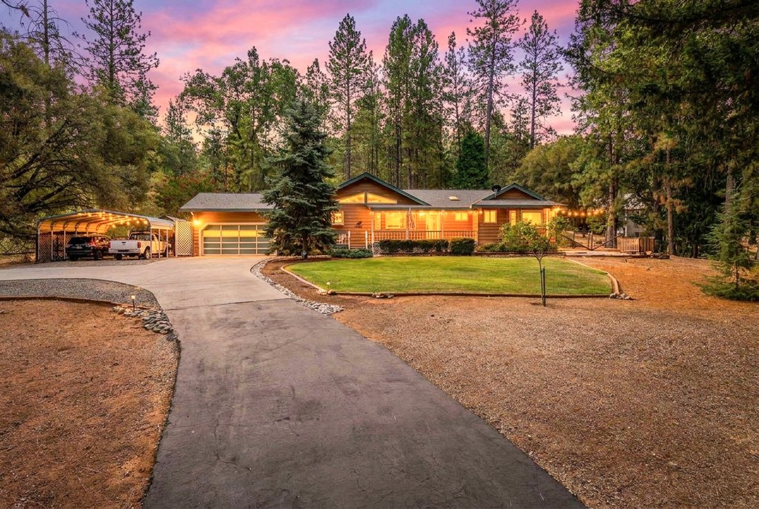 Maison à Grass Valley, Californie, États-Unis 1 - 18716698