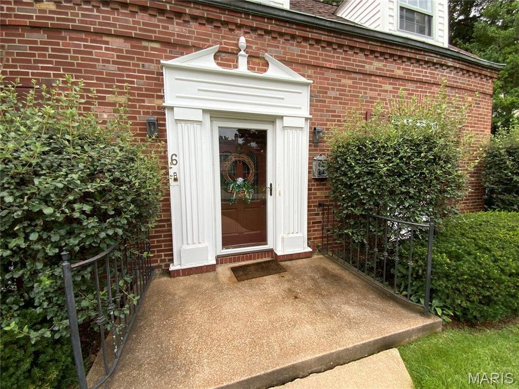 House in Kirkwood, Missouri, United States 2 - 18718274