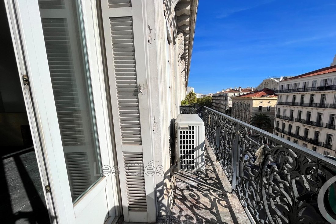 Apartment in Aguillon, Toulon, France 4 - 18716831