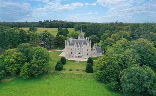 Castle in Château-du-Loir, Montval-sur-Loir, France 1