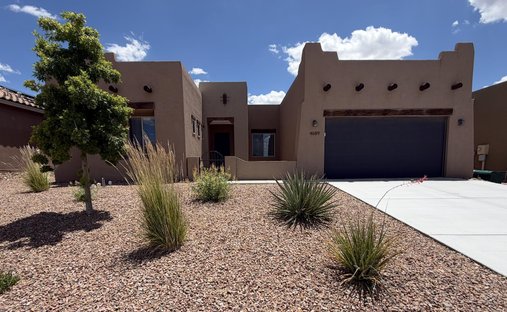 House in Santa Fe, New Mexico, United States 1