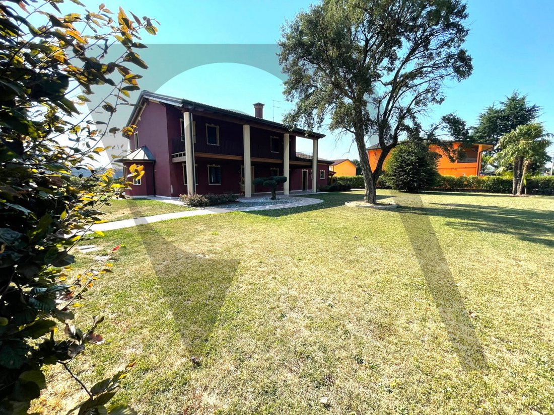 Villa in Campodarsego, Venetien, Italien 3 - 18719941
