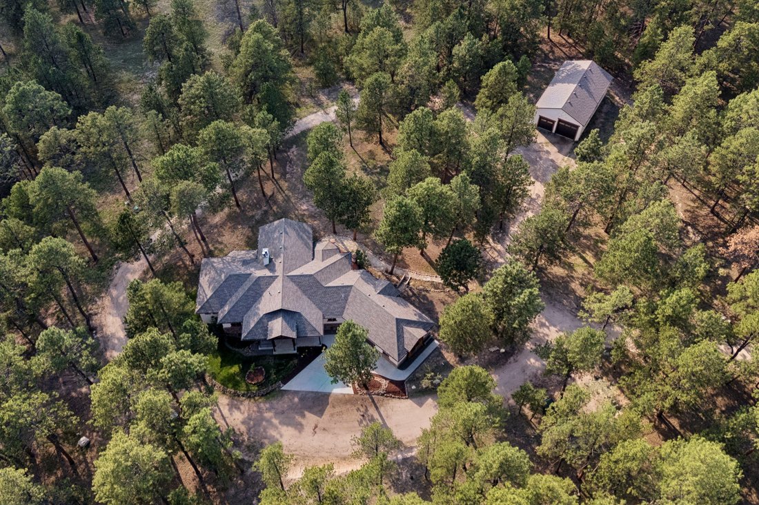 House in Colorado Springs, Colorado, United States 5 - 18717044