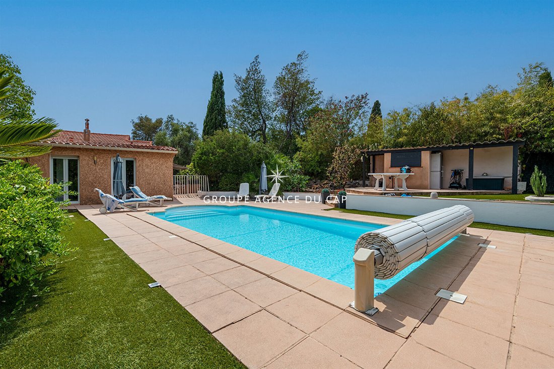 Villa en Les Plaines-Les Tasses, Saint-Raphaël, Francia 4 - 18719907