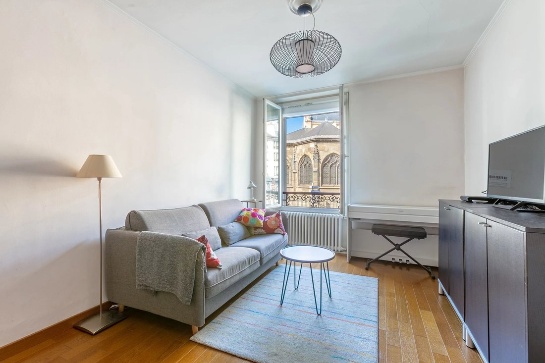 Appartamento a Château d'Eau-Lancry, Paris 10e Arrondissement, Parigi 1 - 18695982
