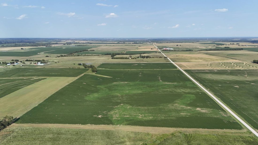 Land in Kincaid, Kansas, United States 2 - 18717949