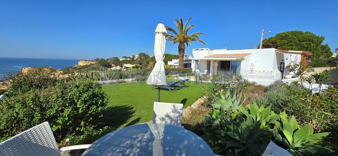 Casa en Carvoeiro, Algarve, Portugal 1 - 17996539