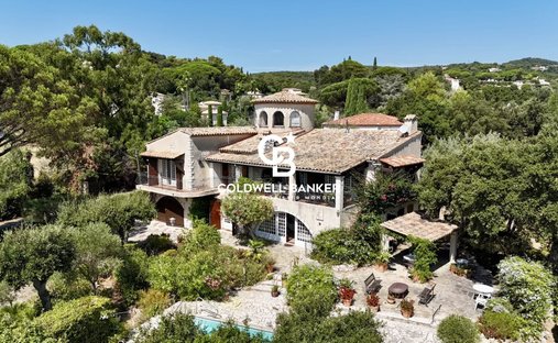 Casa en Grimaud, Provenza-Alpes-Costa Azul, Francia 1