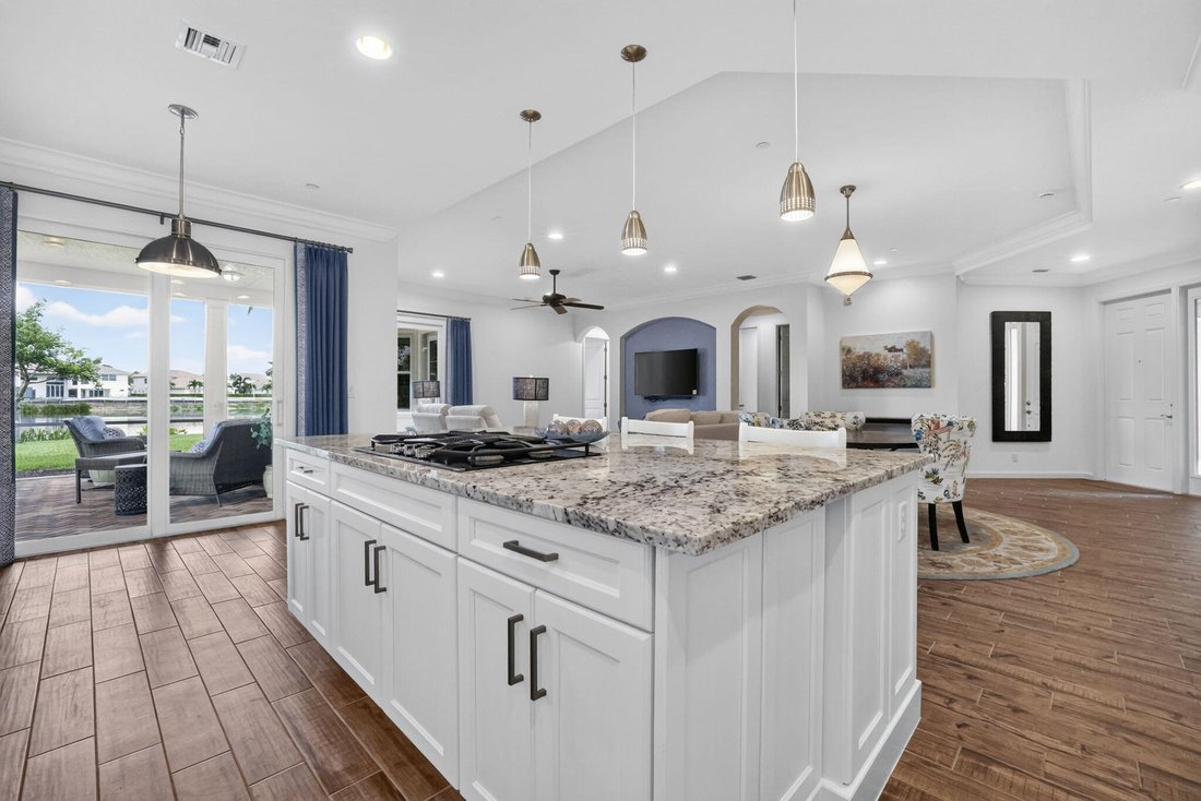 Condo in Jupiter Island, Florida, United States 1 - 18719600