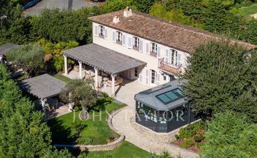 Finca en Grimaud, Provenza-Alpes-Costa Azul, Francia 1