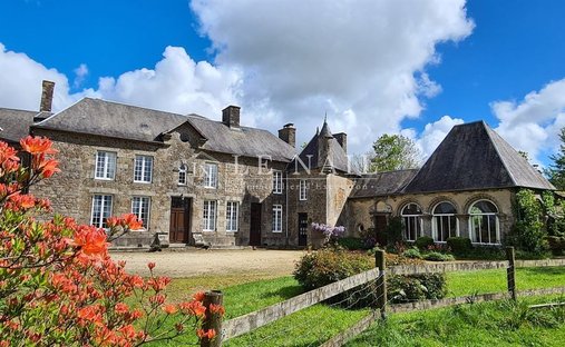 Tenuta a Saint-Hilaire-du-Harcouët, Normandia, Francia 1