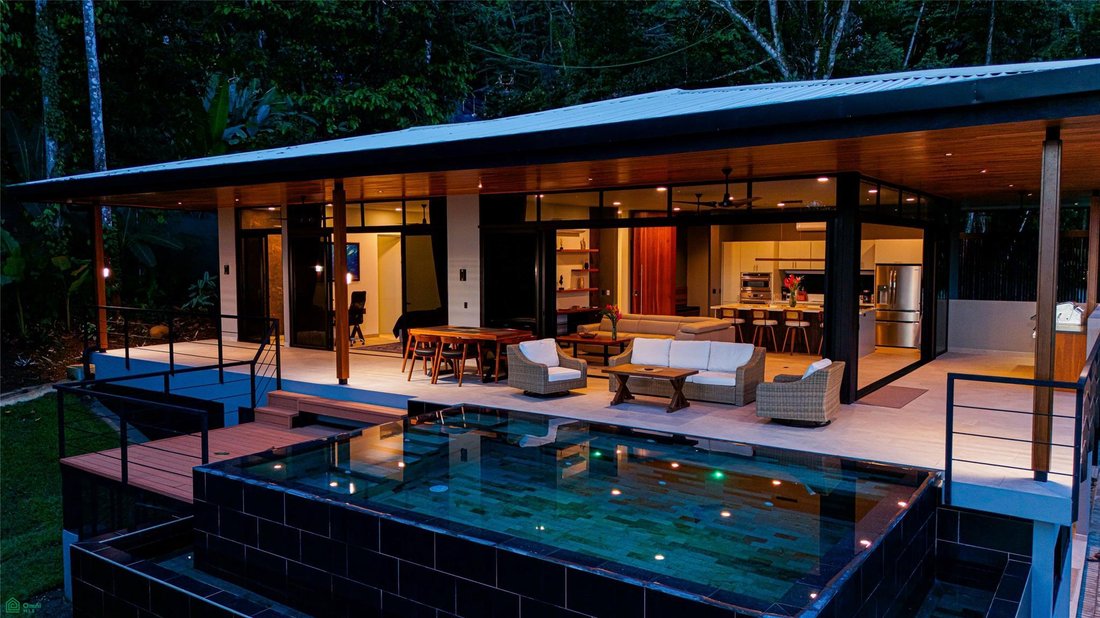 Casa en Uvita, Provincia de Puntarenas, Costa Rica 2 - 18008857